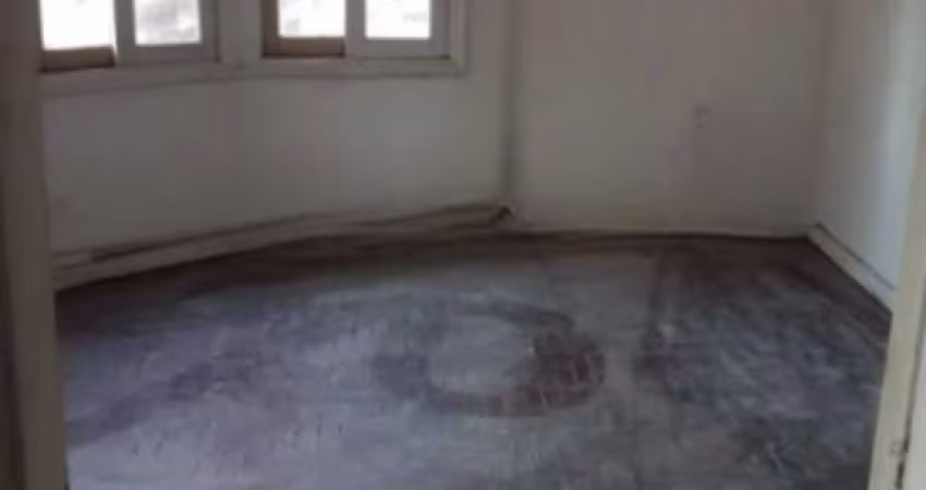 Salas Comercial à venda na Santa Efigênia no Edifício Josephina Paula Leite Nogueira Ferraz com 102m²