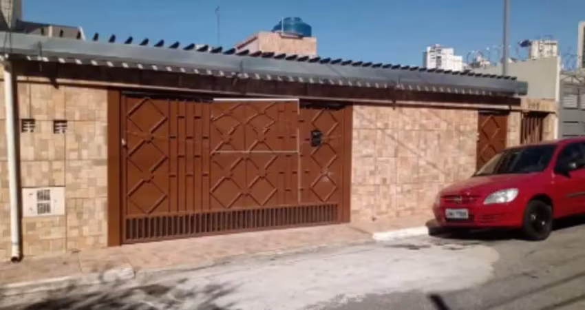 Casa com 4 quartos e 3 banheiros à venda, 220 m² por r$ 650.000