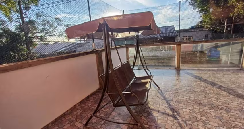 Sobrado à venda 2 dormitórios 3 vagas de garagem 125 m² no Jardim São Jorge - SP