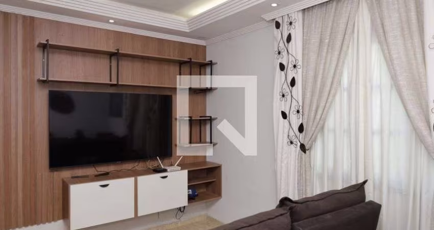 Casa à Venda - Vila Jacuí, 2 Quartos,  80 m2