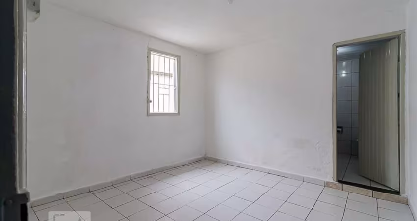 Casa à Venda - Vila das Mercês, 2 Quartos,  70 m2