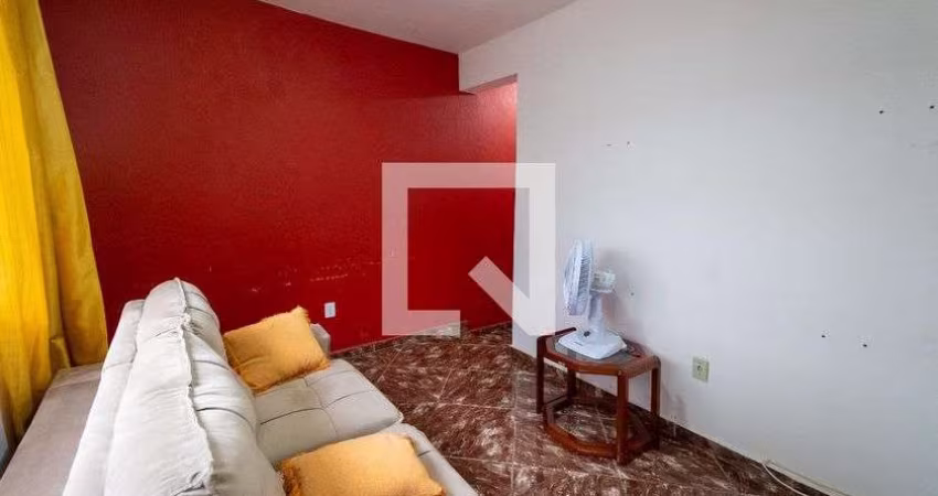 Casa à Venda - Sapopemba, 2 Quartos,  56 m2
