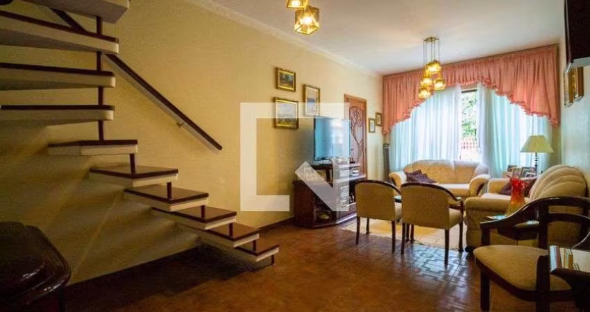 Casa à Venda - Vila das Mercês, 3 Quartos,  220 m2