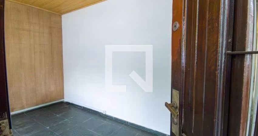 Casa à Venda - Lapa, 2 Quartos,  100 m2