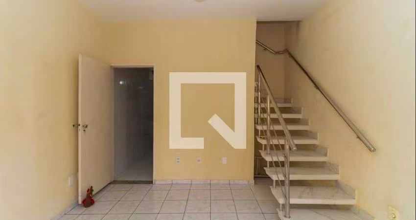 Casa à Venda - Vila Alpina, 2 Quartos,  100 m2