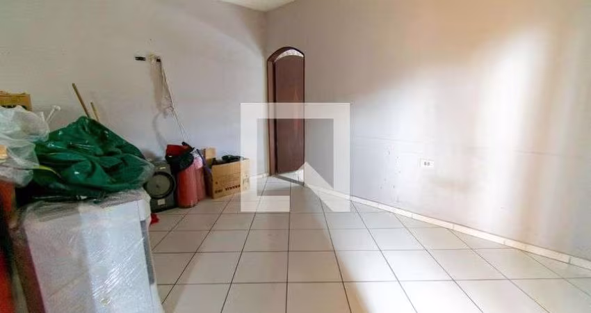 Casa à Venda - Vila Ema, 1 Quarto,  250 m2