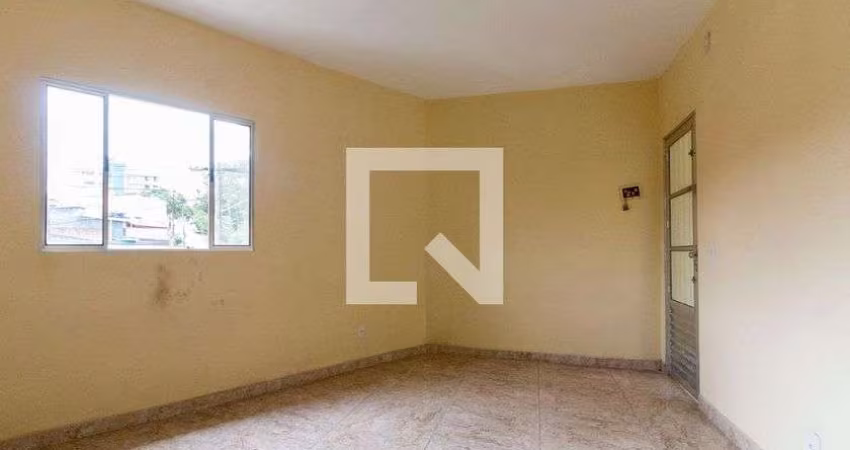 Casa à Venda - Vila Jacuí, 2 Quartos,  70 m2