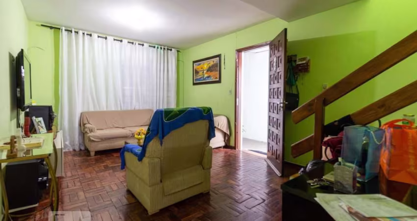 Casa à Venda - Jardim Éster Yolanda, 2 Quartos,  170 m2