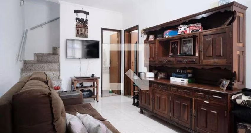 Casa à Venda - Vila Guilhermina, 2 Quartos,  74 m2