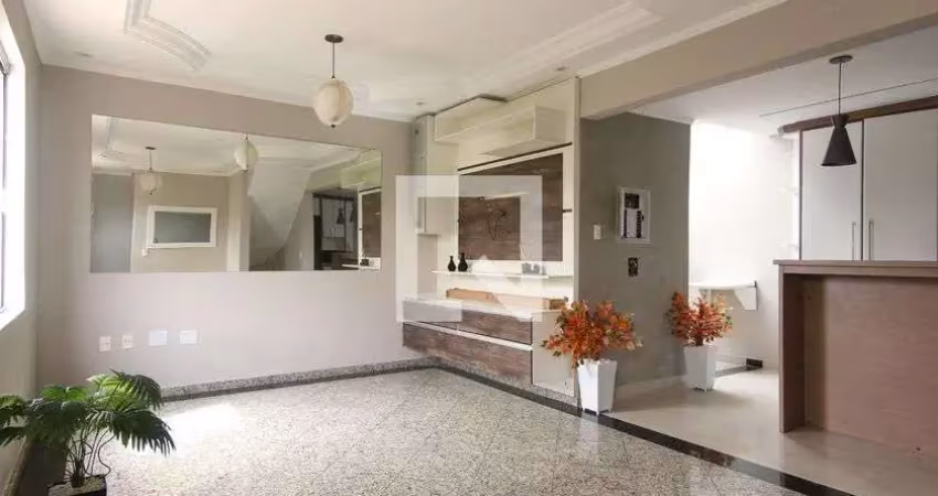Casa com 3 quartos à venda na Rua Ascânio, --, Chácara Mafalda, São Paulo
