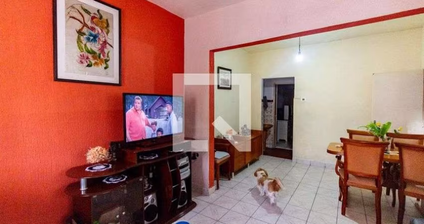 Casa à Venda - Bosque da Saúde, 2 Quartos,  126 m2