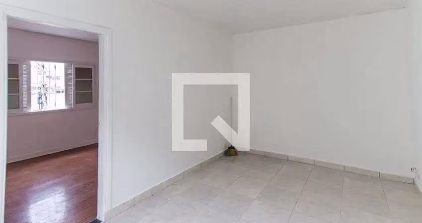 Casa com 2 quartos à venda na Rua Camatei, --, Vila Gustavo, São Paulo