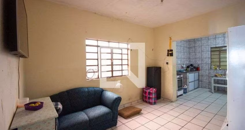 Casa à Venda - Vila Jacuí, 3 Quartos,  299 m2