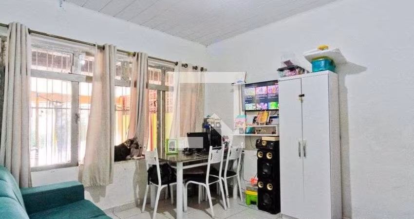 Casa à Venda - Piqueri, 2 Quartos,  100 m2