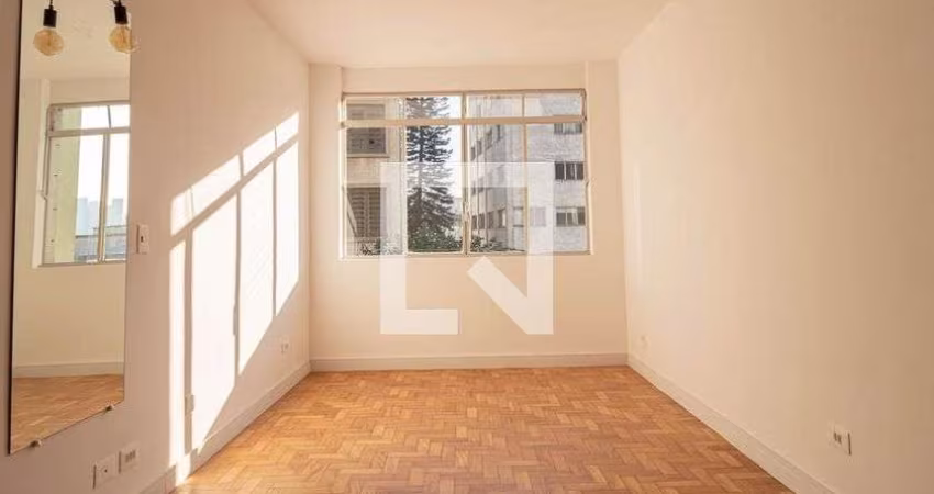 Apartamento à Venda - Liberdade, 1 Quarto,  42 m2