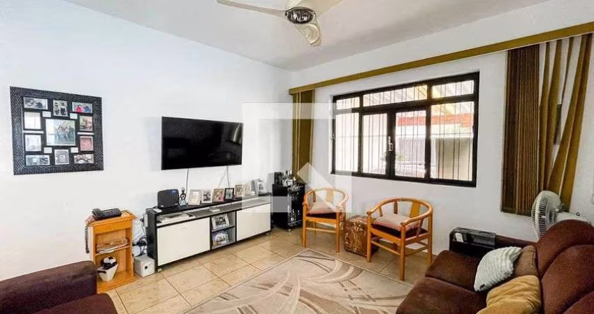 Casa à Venda - Vila Santista, 3 Quartos,  120 m2