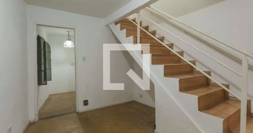 Casa à Venda - Água Fria, 2 Quartos,  150 m2