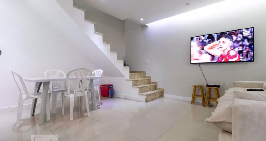 Casa à Venda - Vila Campestre, 2 Quartos,  70 m2