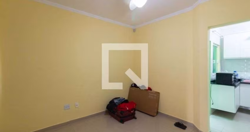 Casa à Venda - Vila Jacuí, 3 Quartos,  77 m2