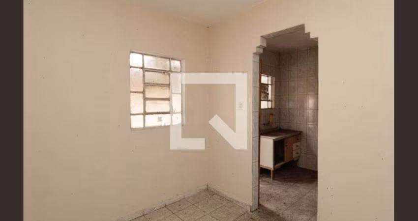Casa à Venda - Vila Mazzei, 1 Quarto,  250 m2