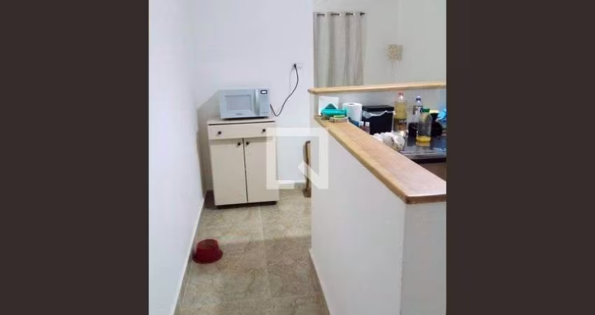 Casa à Venda - Vila Mascote, 2 Quartos,  95 m2
