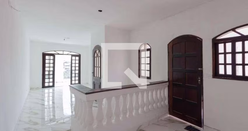 Casa à Venda - Vila Jacuí, 5 Quartos,  190 m2