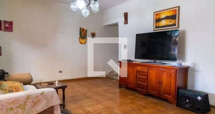 Casa à Venda - Vila Constança , 3 Quartos,  267 m2