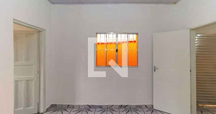 Casa à Venda - Vila Prudente, 1 Quarto,  90 m2