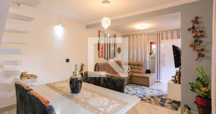 Casa à Venda - Jardim Éster Yolanda, 3 Quartos,  150 m2