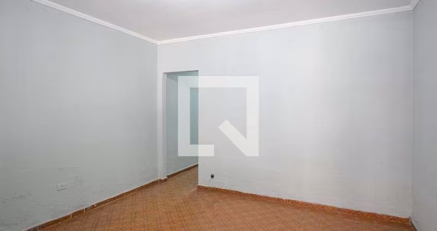 Casa à Venda - Bosque da Saúde, 2 Quartos,  96 m2