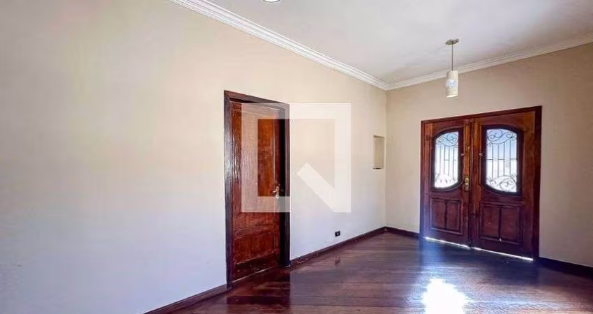 Casa à Venda - Mandaqui, 2 Quartos,  200 m2