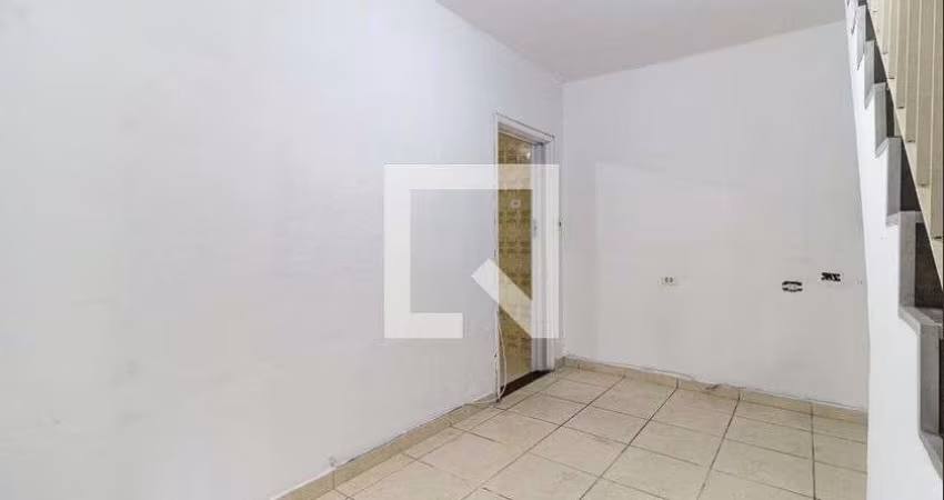 Casa à Venda - Jardim Santa Emília, 2 Quartos,  70 m2