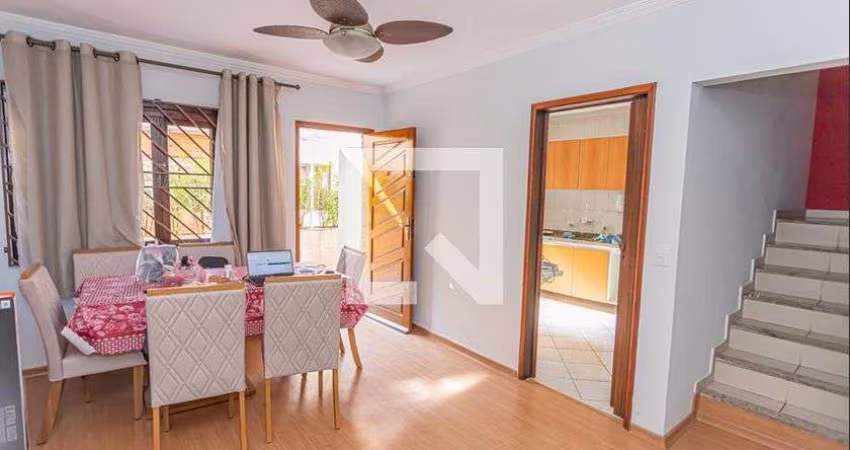 Casa à Venda - Parque São Domingos, 2 Quartos,  75 m2
