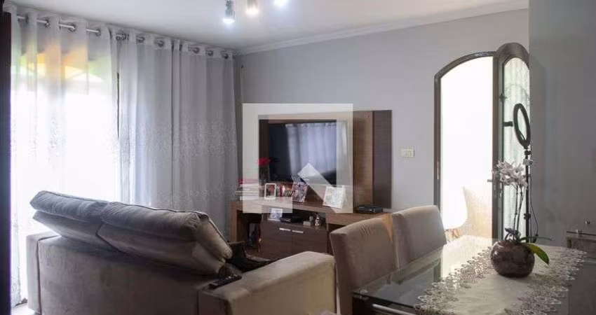 Casa à Venda - Vila Santa Maria, 2 Quartos,  100 m2
