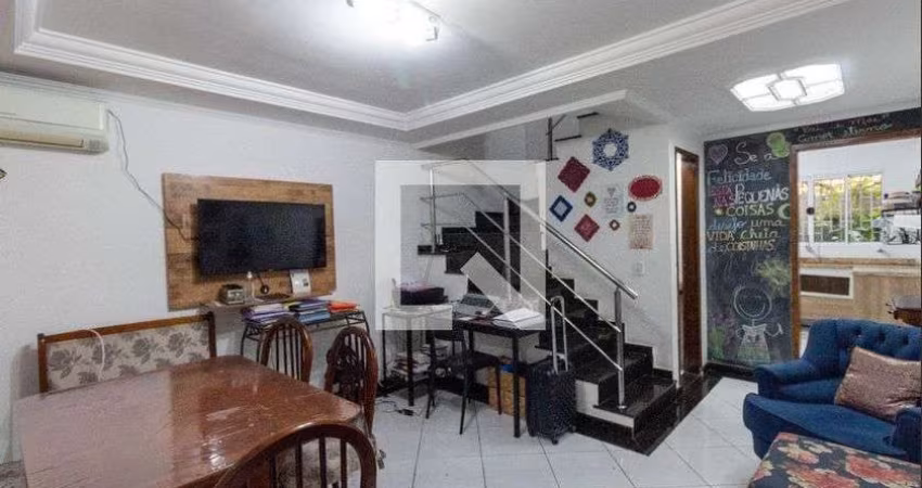 Casa à Venda - Jardim Maringá, 3 Quartos,  77 m2
