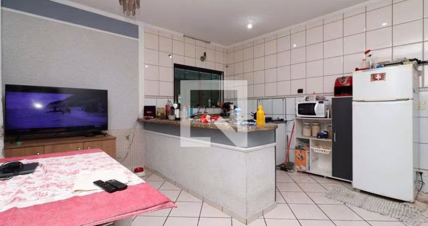 Casa à Venda - Ponte Rasa, 2 Quartos,  70 m2