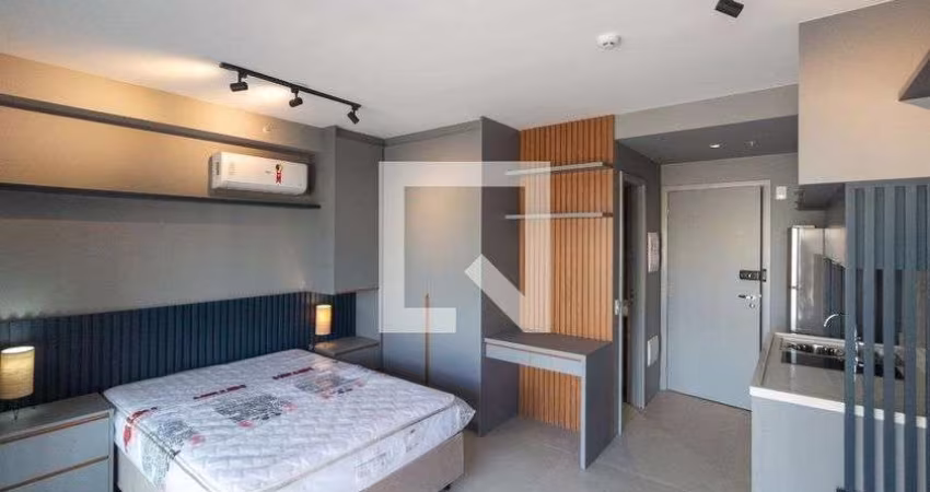 Apartamento à Venda - Chácara Santo Antonio, 1 Quarto,  30 m2