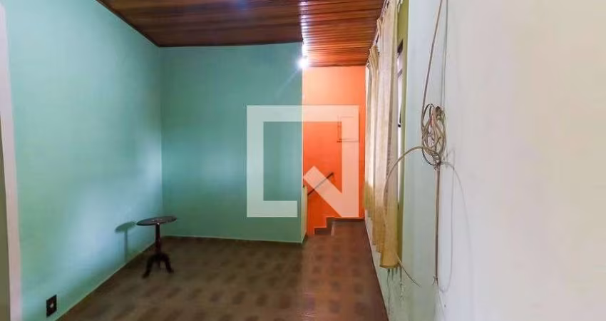 Casa à Venda - Jardim Monte Kemel, 4 Quartos,  160 m2