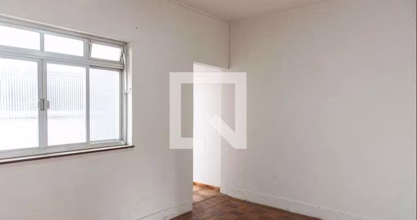 Casa à Venda - Ipiranga, 2 Quartos,  103 m2