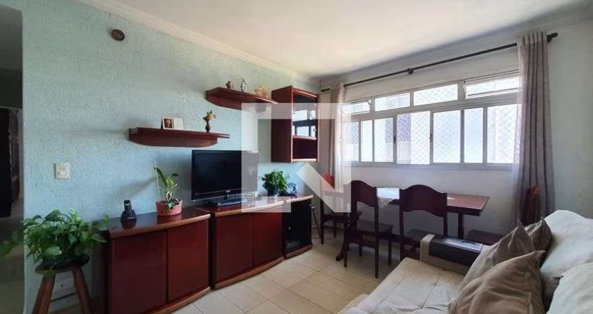 Apartamento à Venda - Bosque da Saúde, 2 Quartos,  62 m2