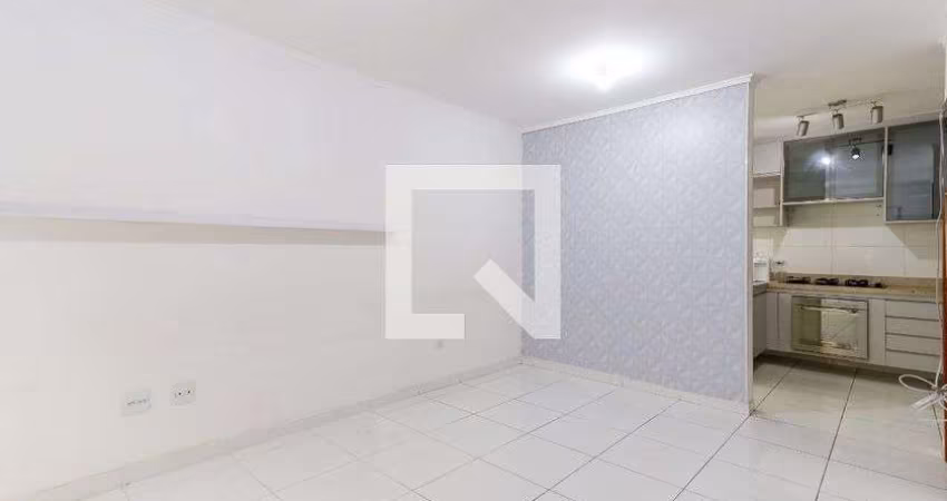 Casa à Venda - Vila Constança , 2 Quartos,  64 m2