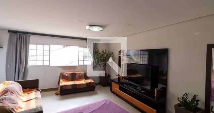 Casa à Venda - Artur Alvim, 2 Quartos,  106 m2