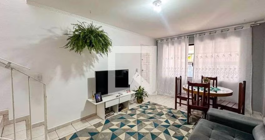 Casa à Venda - Vila Amália, 2 Quartos,  120 m2
