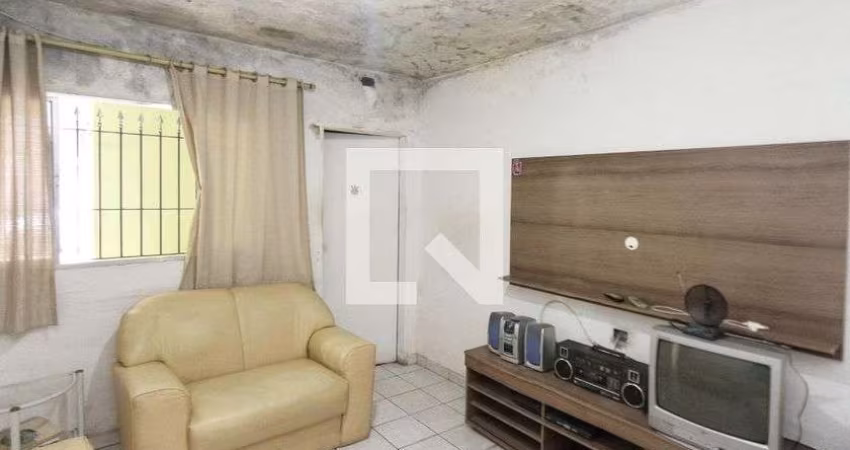 Casa à Venda - Jardim Teresa, 2 Quartos,  100 m2