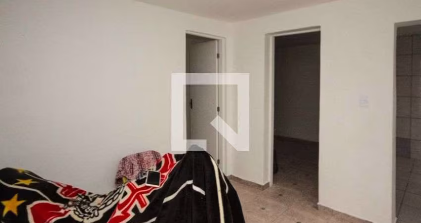 Casa à Venda - Vila Santa Clara, 2 Quartos,  94 m2