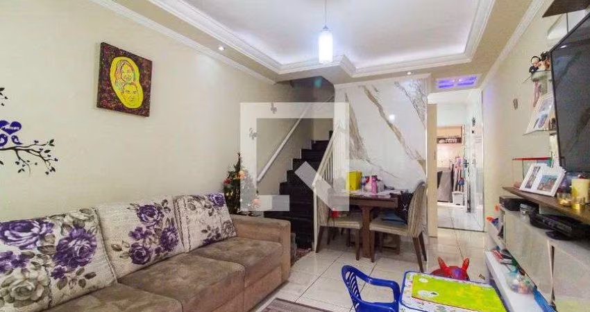 Casa à Venda - Vila Jacuí, 2 Quartos,  67 m2