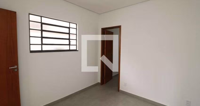 Casa à Venda - Vila Santa Clara, 1 Quarto,  70 m2