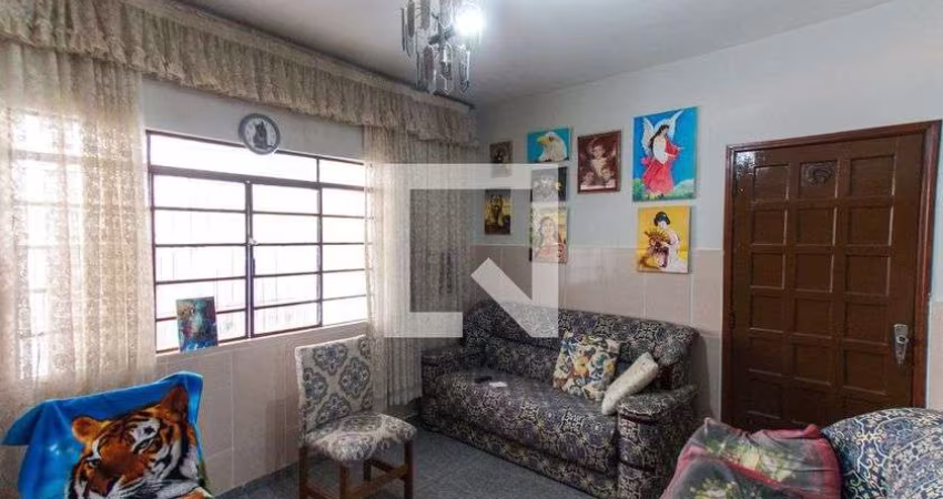 Casa à Venda - Vila Constança , 7 Quartos,  200 m2