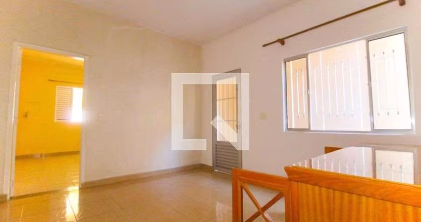 Casa à Venda - Vila Jacuí, 2 Quartos,  170 m2
