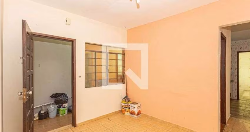 Casa à Venda - Vila das Mercês, 2 Quartos,  168 m2